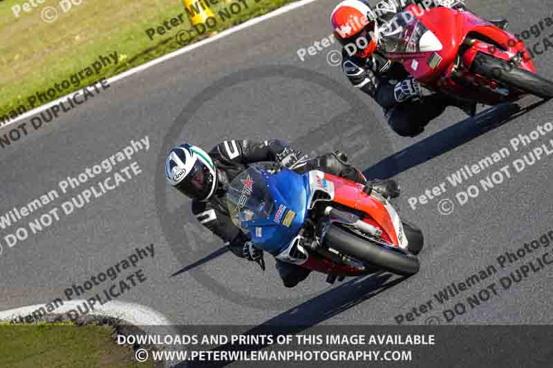 cadwell no limits trackday;cadwell park;cadwell park photographs;cadwell trackday photographs;enduro digital images;event digital images;eventdigitalimages;no limits trackdays;peter wileman photography;racing digital images;trackday digital images;trackday photos